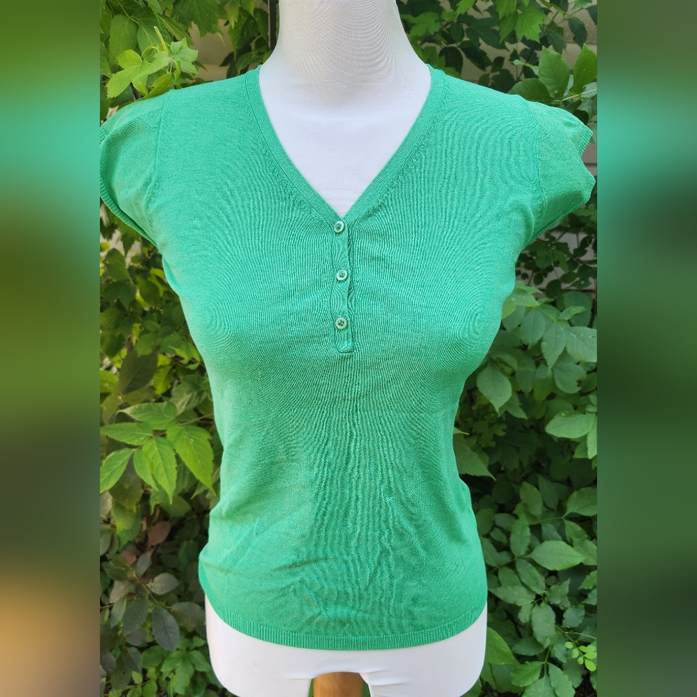 University Colors Of Popeye Japanese Brand Small V-Neck Women's Top